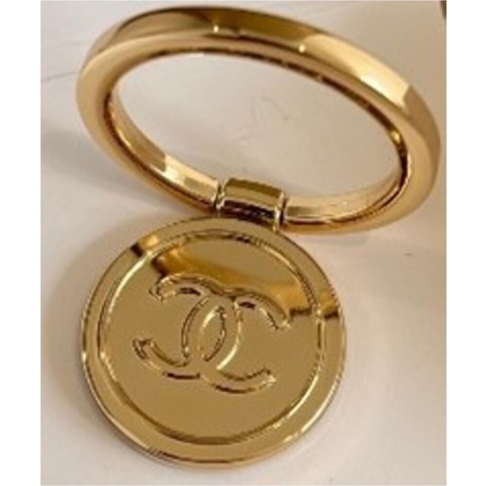 Gold CC ring phone